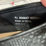 Women’s platform slip on black shoes with faux crocodile skin pattern Size 9.5 Photo 8