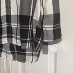 Old Navy • Black & White Plaid Flannel • Size XS Photo 1