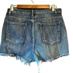 Impressions distressed denim button up shorts Nwt size medium Photo 2