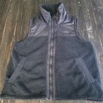 Under Armour  Vest Loose Fit Full Zip Fleece Women's Size XL Photo 0