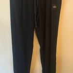 Alo Yoga  Muse Jogger Sweatpants Ribbed Photo 0