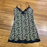 Victoria's Secret Slip Dress Womens Size Small Green Black Lingerie Lace Animal Photo 3