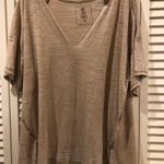 Free People u shape t shirt  Photo 0