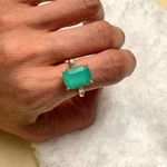 Statement Emerald Gold Rings Photo 3