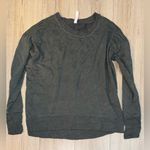 Athleta  Gray crewneck long sleeve shirt top sweatshirt sweater Photo 0
