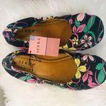 Serra NWT  Memory Foam Floral Ballet Flats Size 8 Photo 97