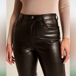 Abercrombie & Fitch A&F Curve Love Vegan Leather 90s Straight Ultra High Rise Pant Plus Size 37 / 24 Photo 11