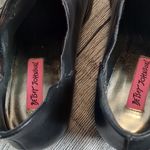 Betsey Johnson  black ankle booties size 7.5B Photo 7