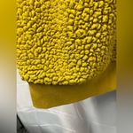 Old Navy Loose Cozy Sherpa Sweatshirt Womens size XL Yellow Photo 7