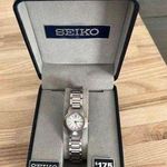 Seiko Ladies Watch Stainless Bracelet Case White Dial New in Box Photo 0