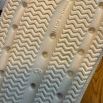 MIA Women’s 9 Lexa White Rubber Slip on Sandals Poolside Vacation Beach Casual Photo 5