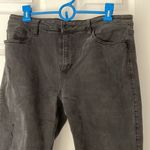 Hot Topic Black heart Women’s Skinny Jeans Lightly Distressed Black Photo 1