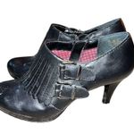 Anne Klein black leather stiletto heel side zip booties women’s size 7 Photo 2