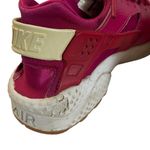 Nike Air Huarache Fuchsia Pink Sneakers Photo 4