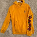 Empyer Yellow Hoodie with Roses Photo 0