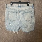 Old Navy  Women Size 14‎ Sky High Straight Distressed Denim Stretch Shorts Photo 4