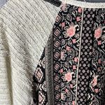 Miss Me  Floral Blouse Back Sweater Size‎ Smal Photo 3