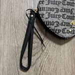Juicy Couture  GOTH STAT BLACK HEART‎ FAUX LEATHER COIN PURSE WRISTLET, GOLD LOGO Photo 2