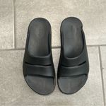 OOFOS OOAHH unisex black comfort slide sandals women’s shoe size 9 men’s 7 Photo 1