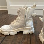 Steve Madden Boots Photo 2