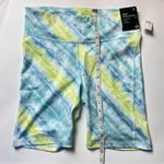 Gap Fit Women’s Multi-color Athletic Sporty Workout High Rise Bike Shorts
Sz M Photo 6