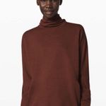 Lululemon Moraine Turtleneck Photo 0