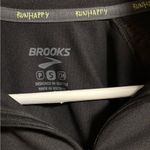 Brooks Black and Gray Women's Athletic Top Photo 2