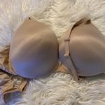 Wacoal  Bra size 40D very good condition see pictures Photo 12