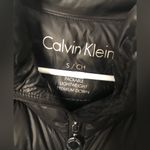Calvin Klein  packable lightweight premium down puffer jacket women sz S zip up Photo 4