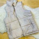 Old Navy Mauve pink blush puffer vest for fall and winter L Photo 0