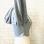 Boutique NEW Cropped Fitted Hoodie Photo 9