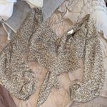 Le lis  Green Patterned long sleeve crop banana front Top Photo 0