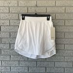 Lululemon NWT  Hotty Hot High-Rise Skirt *Long White Size 6 Golf Tennis Photo 3
