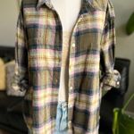 Old Navy Boyfriend Flannel Photo 1