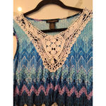 Susan Lawrence  1X Sleeveless Crochet Lace Top Chevron Strip Geometric Top Photo 5