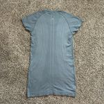 Lululemon  blue Swiftly Tech short sleeve tee size 6 Photo 6