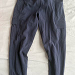 Athleta Navy Blue  Leggings Capri with cargo pockets  Photo 0