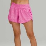 Lululemon Tracker Shorts Photo 0