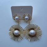 Statement Gold Sunburst Earrings with‎ Faux Pearl – Vintage Style Radiant Drop Photo 3