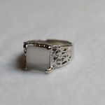 Source Unknown Smoky White Stone Engraved Silver Tone Band Size 7 Goth Statement Unisex Ring Photo 1