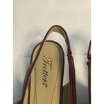 Trotters Lucy Womens Burgundy Narrow Slingback Flats Shoes 8N Bin2 Red Size 8 Photo 3