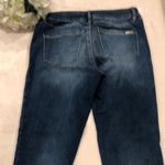 White House | Black Market WHBM Mid-Rise Fringe- Hem Slim Crop Jeans in Medium Wash sz 10 EUC Photo 8