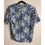 Tommy Bahama  Womens Small Blue Floral Silk Blouse Button Front Beach Tropical Photo 1