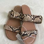 Old Navy New  two straps flat sandals, women size 7 Photo 2