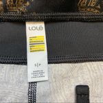 Lole  Burst Black and Gold Print Ankle Leggings. Size Small. EUC Photo 7