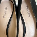 Pour La Victoire  round toe black heels Photo 5