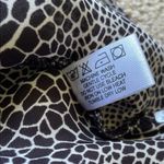 Violet+Claire  Black and Gray Patterned Blouse Photo 7