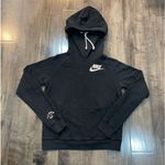 Nike  Woman’s Marathon Hoodie Photo 0