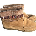 Skechers Women's BOBS Earthwise Bootie Brown Suede Size 9 Fall/Winter Boot Photo 0