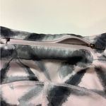 New Balance Abstract Print Activewear Leggings Gray Black White Geometric Women’s Small Photo 3